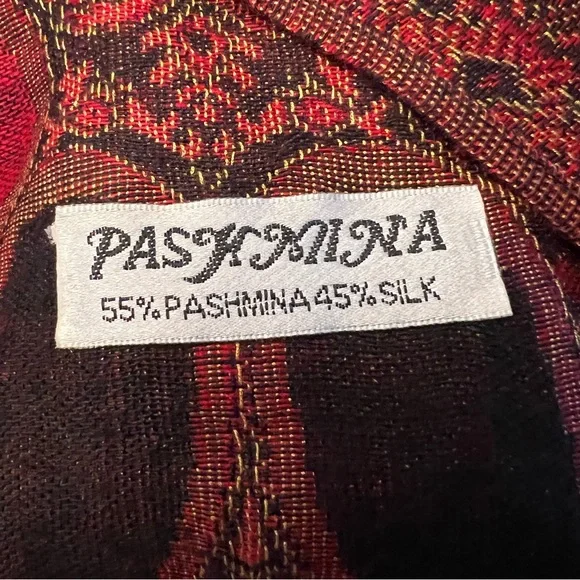 PASHMINA Silk Blend Oversize Paisley Wrap / Scarf